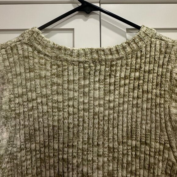 Women's Emory Park Knit Vest, Sweater, V--Neck, Med, 3 Button Front - Picture 8 of 8